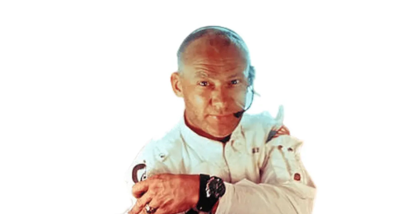Buzz Aldrin1692926763.jpg